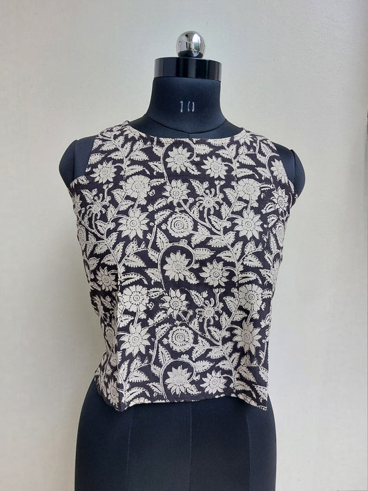 Black Floral Crop Top