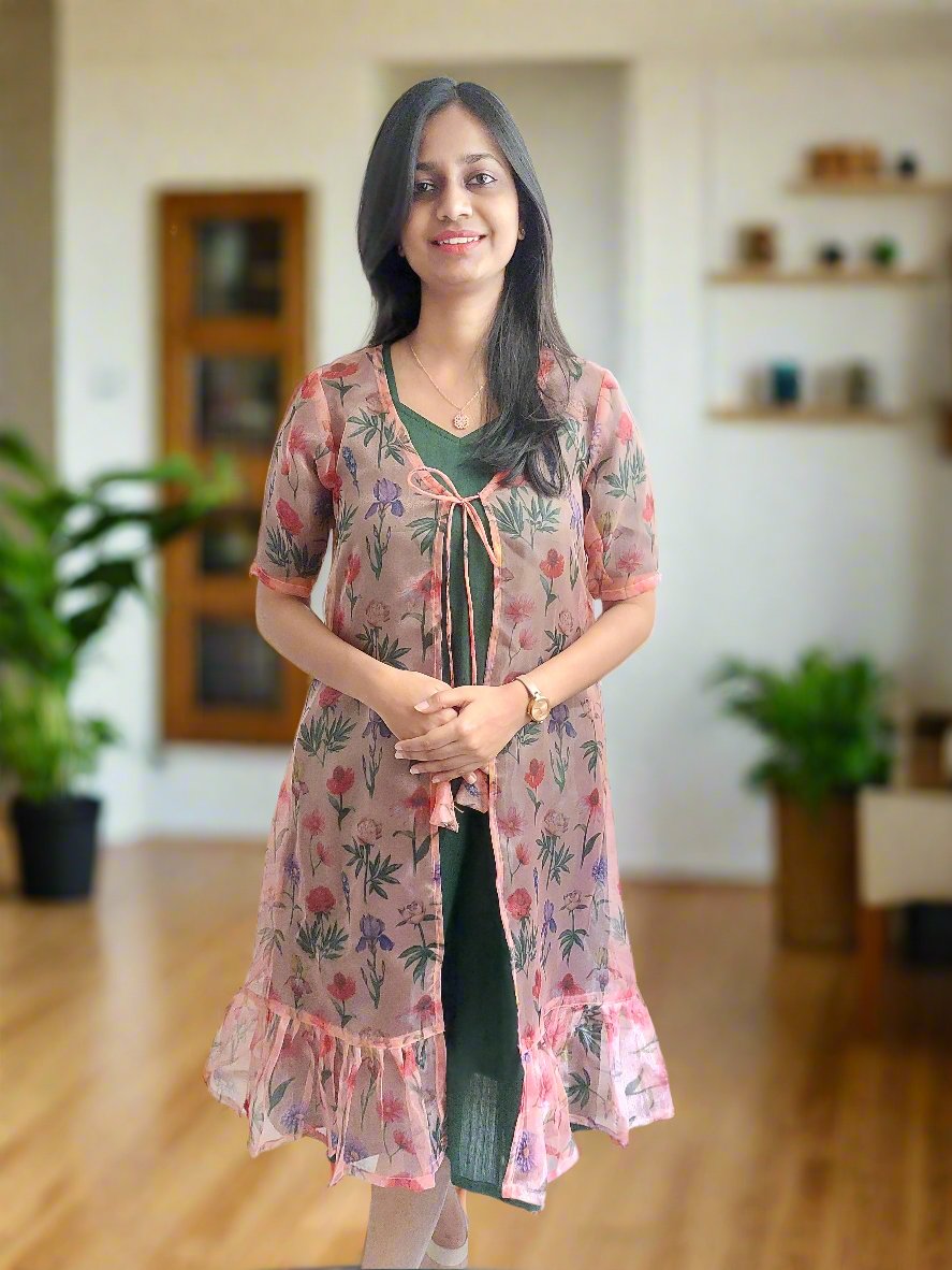 Peach Organza Shrug with Green Dress KotiSutra Peach Organza Shrug with Green Dress KotiSutra