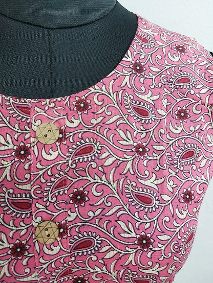 Pink Paisely Sleeveless Kurti