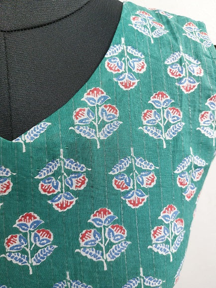 Green Butti Sleeveless Kurti