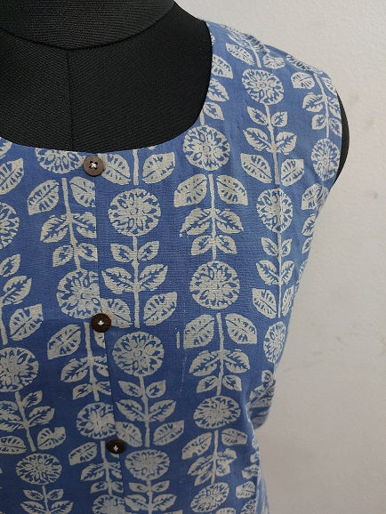 Blue Leaf Sleeveless Kurti