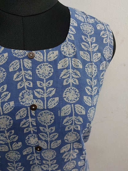 Blue Leaf Sleeveless Kurti