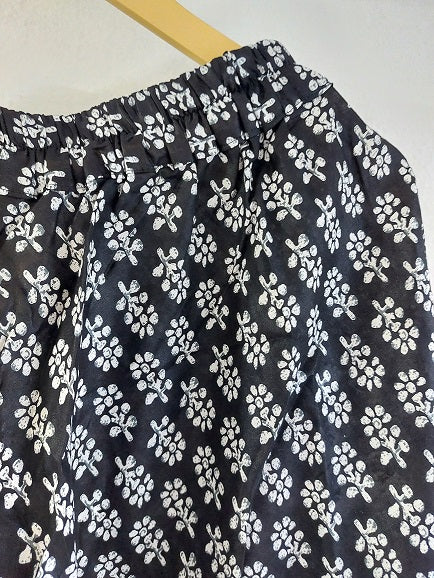 Black Butti Long Skirt